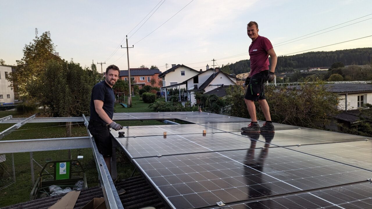 Montage auf einer PV-Anlage